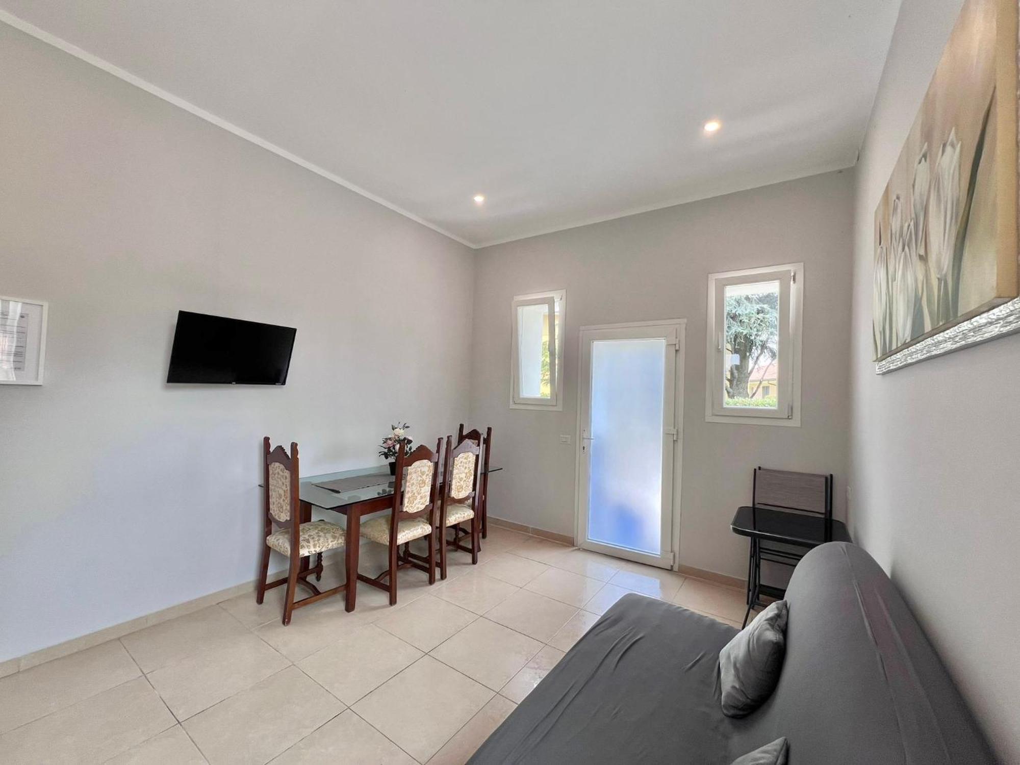 Apt Donati Home, Modernita E Comfort Con Parcheggio Gratuito Privato E Spazio Esterno Privato Cassano dʼAdda Extérieur photo